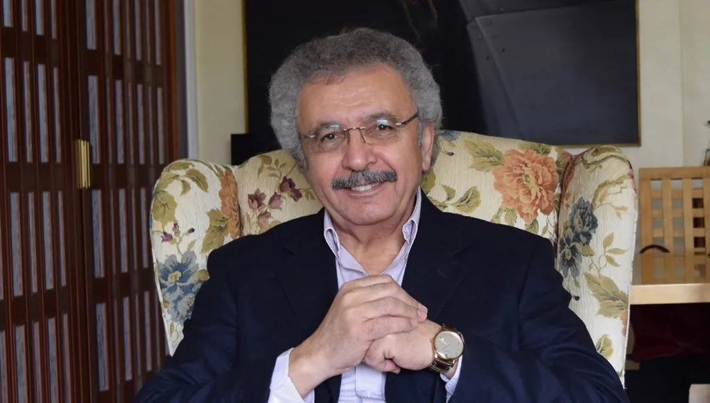 "جائزة نيوستاد الدولية" لإبراهيم نصر الله: إعادة نظر غربية بالثقافة الفلسطينية