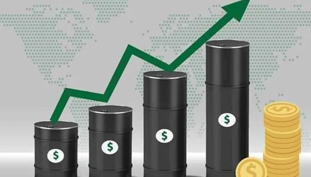 سعر برميل خام برنت يرتفع بنسبة 5% وسط مخاوف من حصار مطوّل لمضيق هرمز