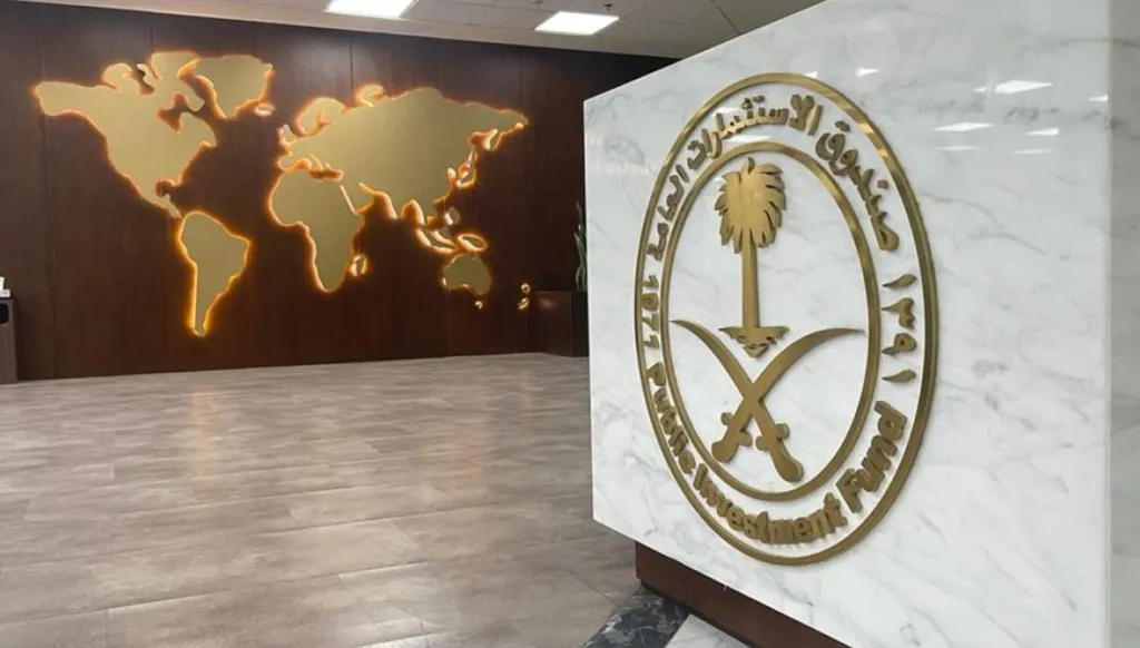 سهم المملكة القابضة يتراجع في أول جلسة بعد إعلان صفقة الهلال