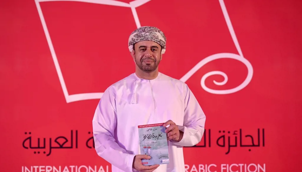 تُرجمت أعماله إلى الإنكليزية واليابانية والفارسية... زهران القاسمي كاتب يسير بمحاذاة الصّمت