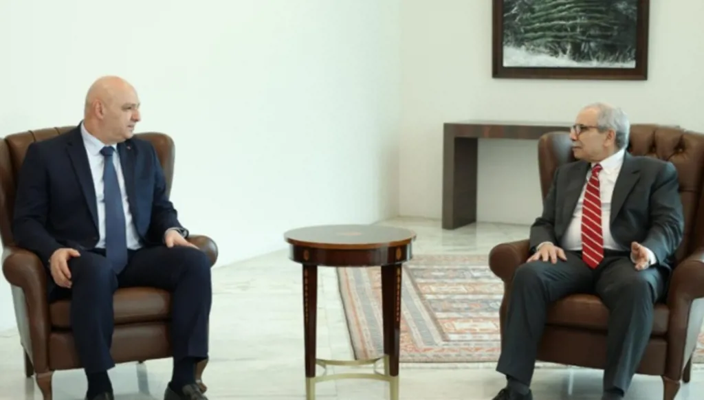 عون يلتقي سلام في بعبدا... عرض لنتائج قمة بغداد وزيارة القاهرة