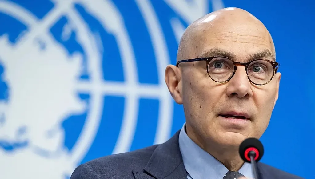 Le chef des droits de l’homme de l’ONU appelle à une « action urgente » face aux « risques sans précédent » de l’IA de pointe