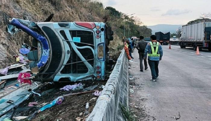 انقلاب حافلة في كولومبيا. (وكالات)