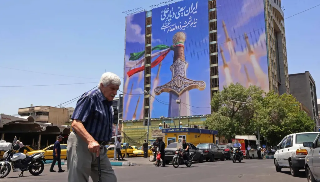 إيران المحتلّة قرار الحرب ودعم "حزب الله" لا تمتثل للقانون الدوليّ