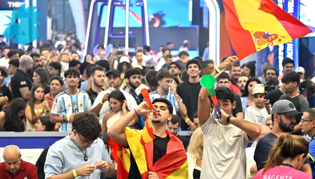 بالصور- "النهار" تواكب أجواء نهائي كأس العالم في واجهة بيروت البحرية