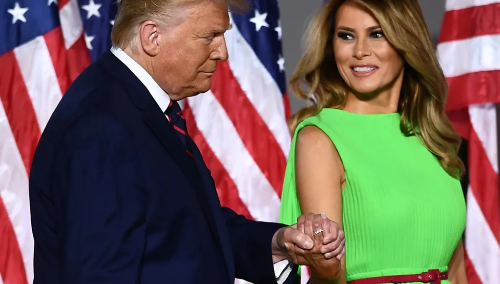 "أوه، نعم"... ترامب يتحدث عن رفض ميلانيا الانتقال معه إلى البيت الأبيض