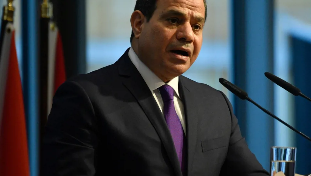 إعمار غزة الطبق الرئيسي... السيسي إلى السعودية