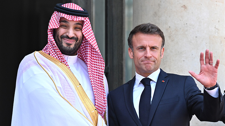 ولي العهد السعودي وماكرون (أرشيفية).