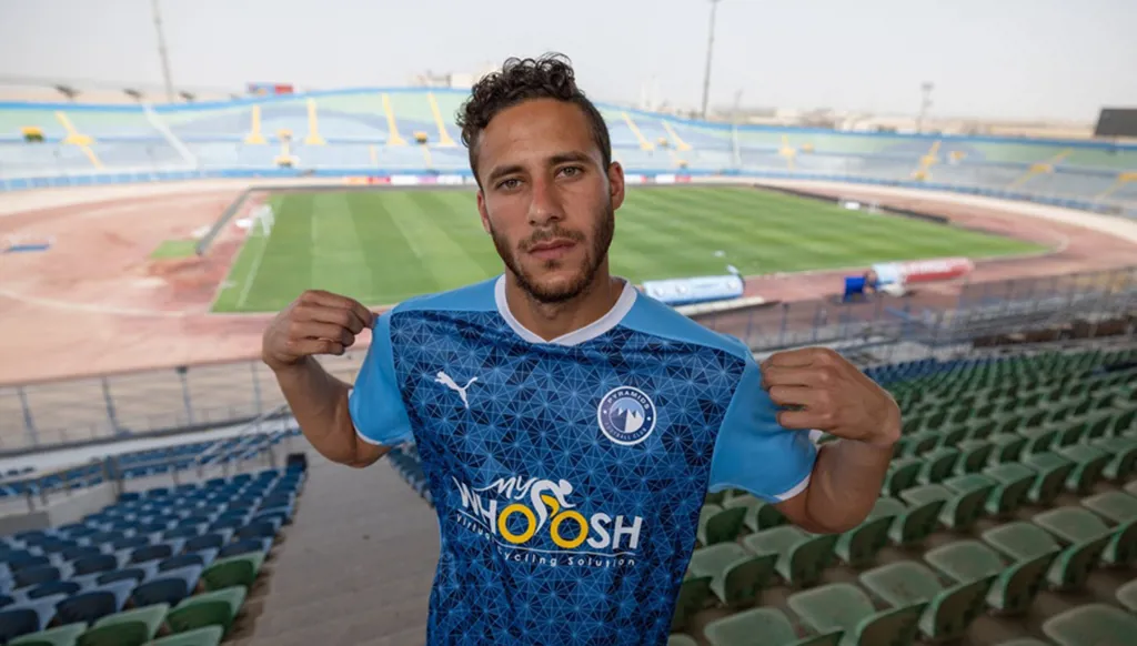 نجم بيراميدز رمضان صبحي يُحاصر قانونياً… قضايا التزوير تصل إلى الجنايات