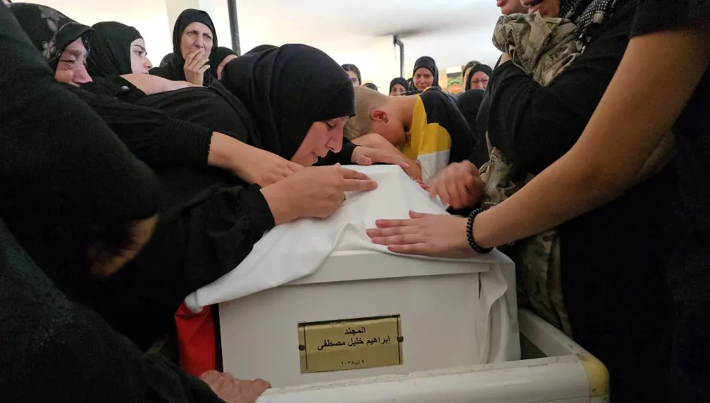 "الثنائي" الغاضب إلى مساكنة حكومية... ومعارضة من قلب الموالاة