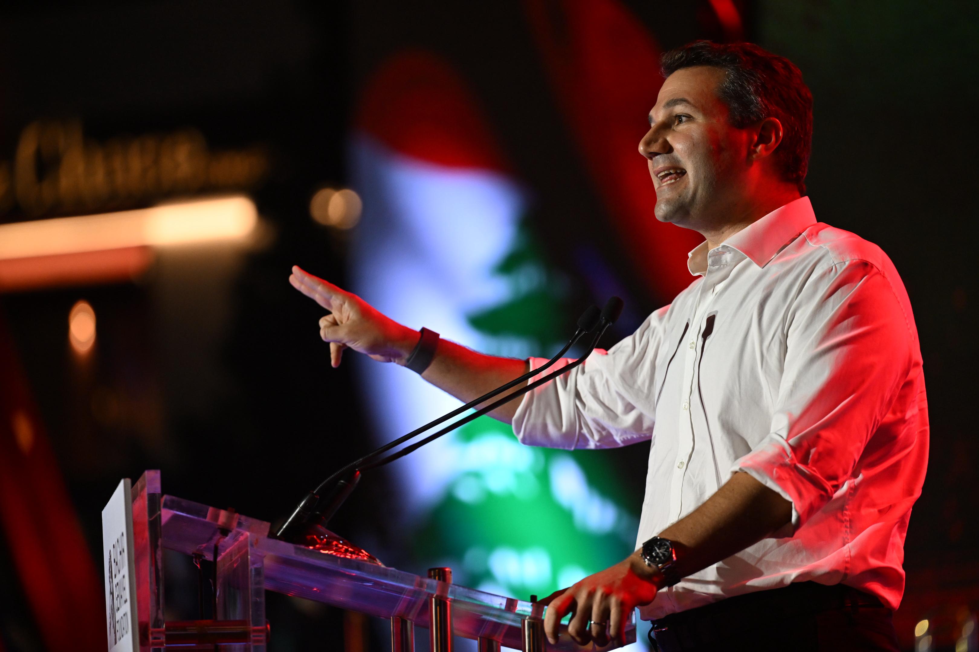 نديم الجميل (نبيل اسماعيل)