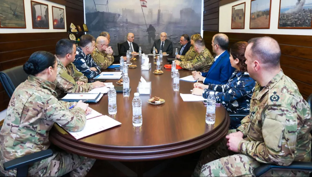 خطة المرحلة الثانية "متريّثة" لإنجاز المراجعة مأزق قانون الانتخاب إلى تفاعلات ساخنة