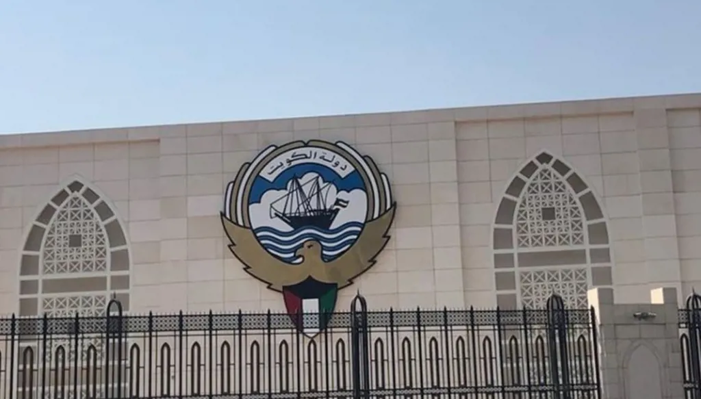 الخارجية الكويتية: الوزير وأمين عام مجلس التعاون الخليجي يصلان إلى سوريا
