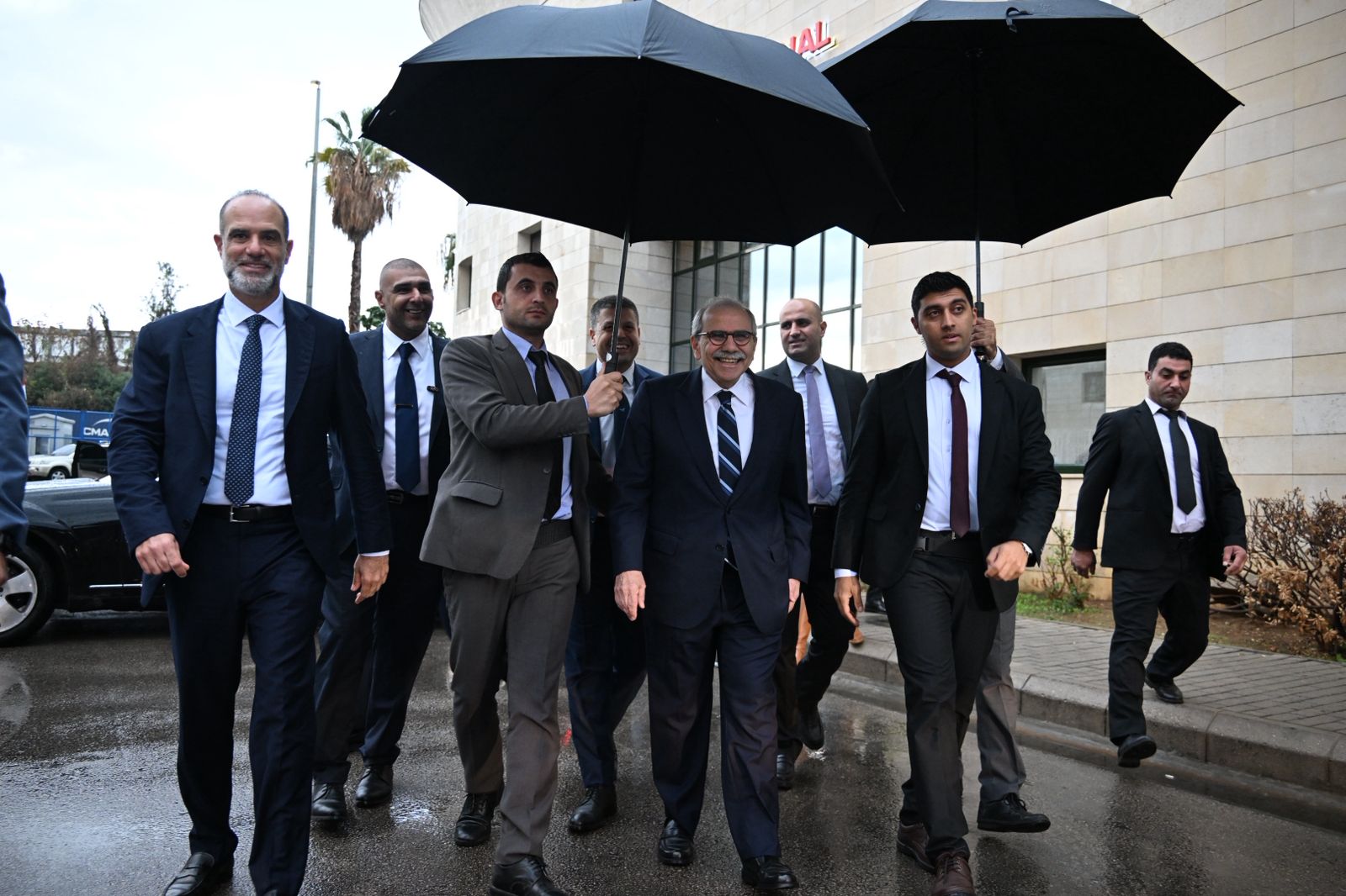 1753e56e03b5408fa3ed969f5a9aff62_111449.