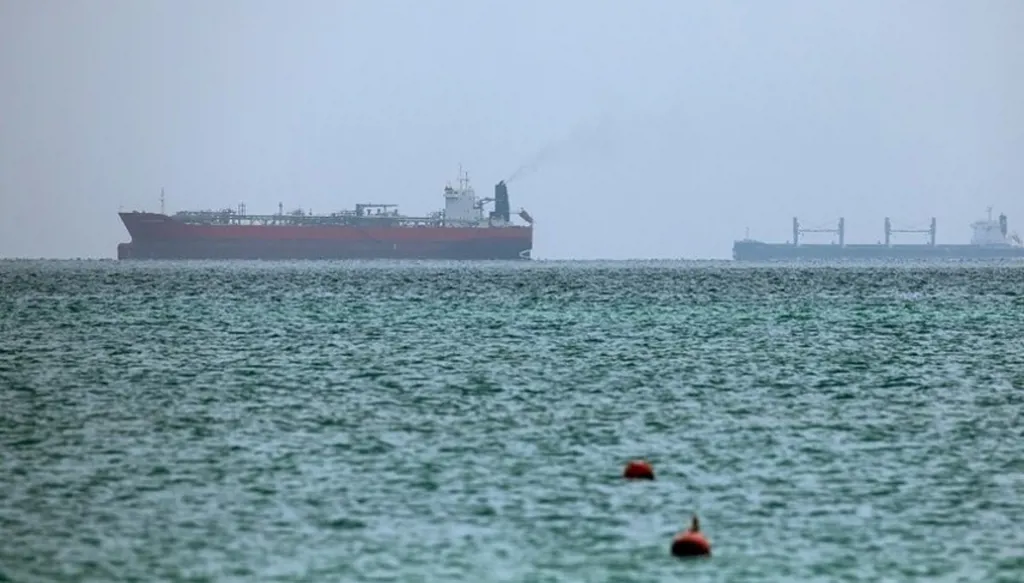 ناقلتا نفط تتعرضان لانفجارات وحرائق في البحر الاسود قبالة السواحل التركية