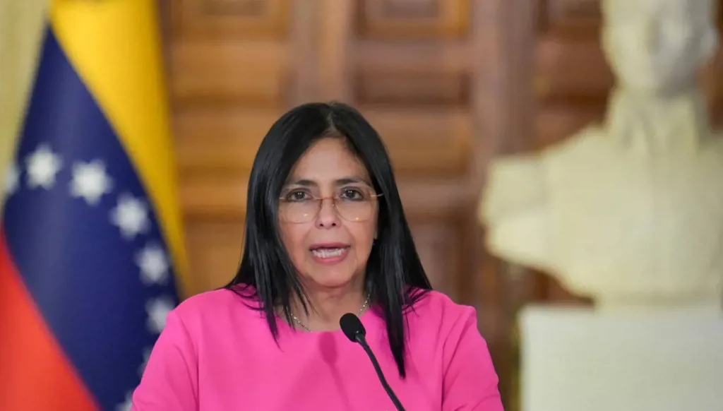 الرئيسة الفنزويلية بالوكالة ديلسي رودريغيز (مواقع)