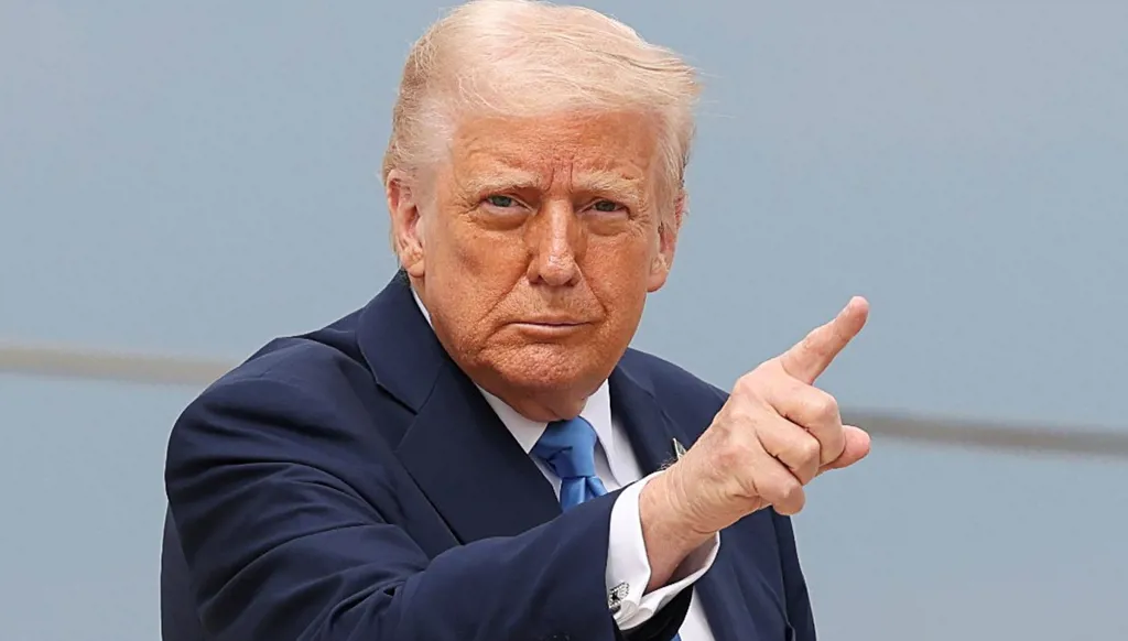 ترامب: حققنا "تغييراً كاملاً للنظام" في إيران وسنغادر قريباً