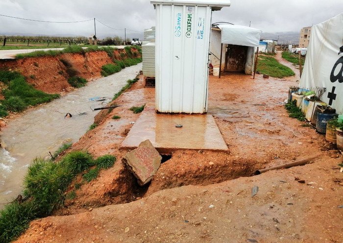 محيط نهر الليطاني. (مواقع)