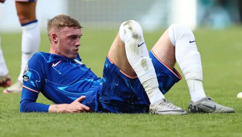 حادث "غريب" يمدد غياب نجم تشيلسي كول بالمر