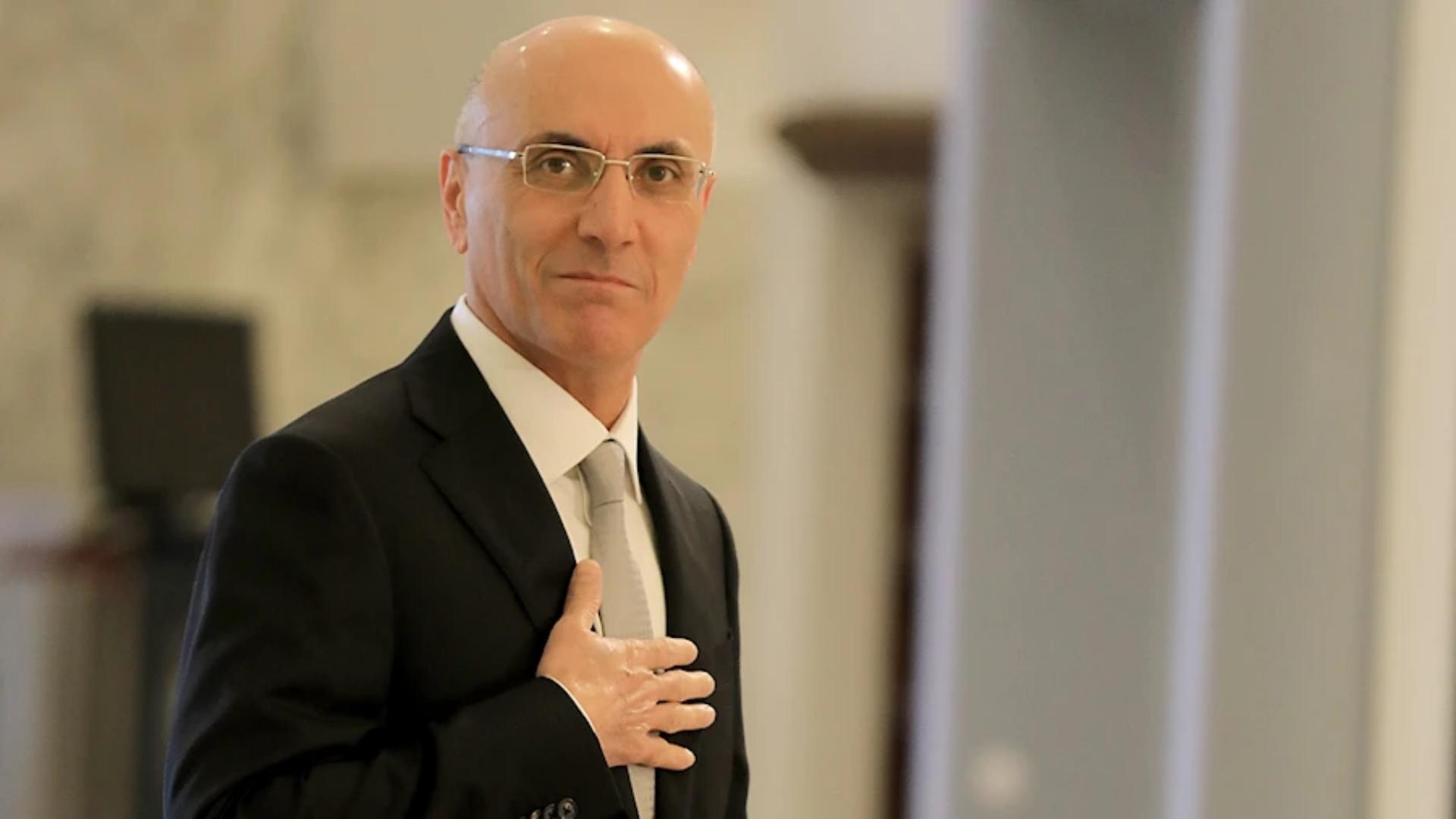 أحمد الحجار. (وكالات)