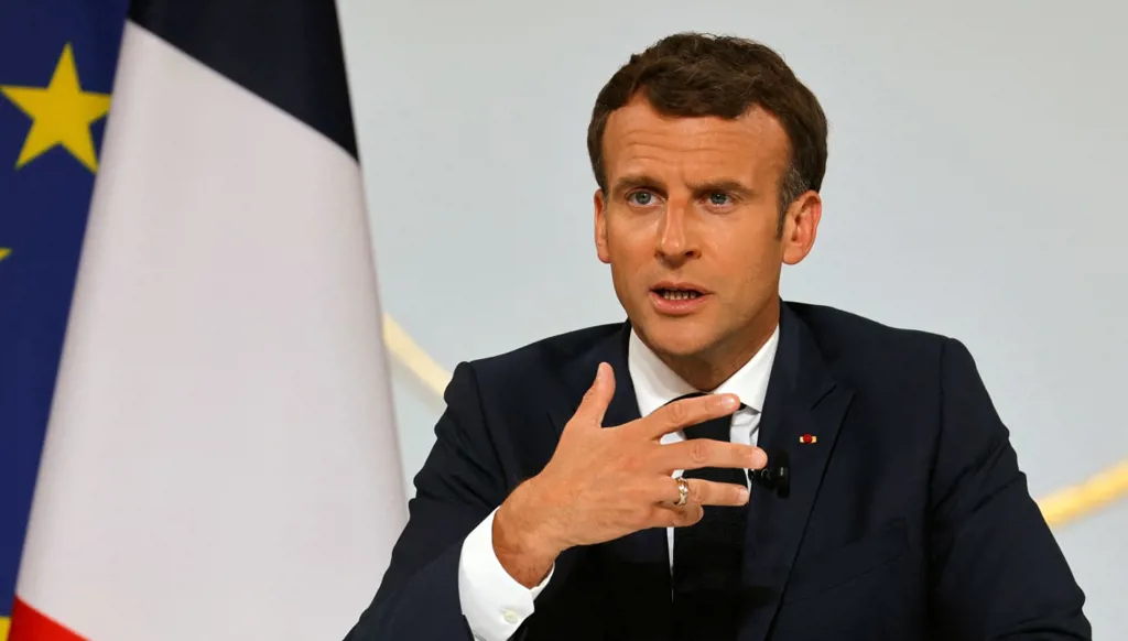 ماكرون يدعو الى مقترح أميركي-أوروبي لهدنة في أوكرانيا معزز بـ"عقوبات هائلة"