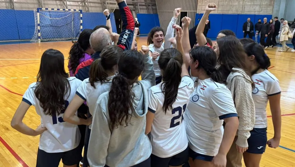 الصداقة ونادي 1875 إلى نهائي بطولة لبنان لكرة اليد للسيدات