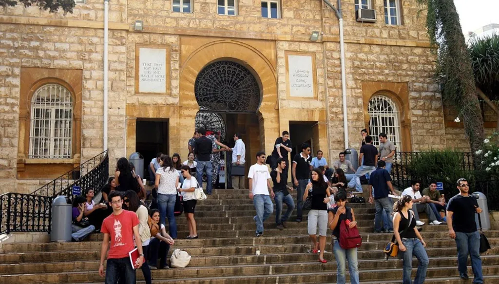 تراثُنا المجيد وجيلُنا الجديد