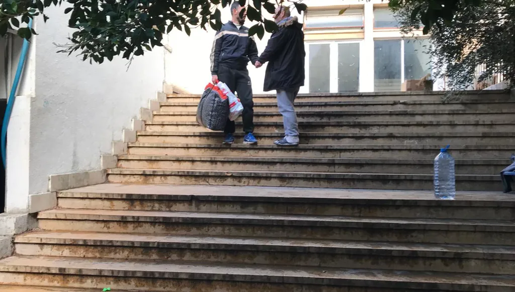 "راجعين ولو الى الخيم"... النازحون شمالاً حزموا حقائبهم قبل وقف النار وتبادلوا التهانىء بالعودة