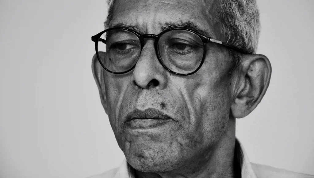 مصر تبكي "فيلسوف السينما" داود عبد السيد: صوّر الأزمات الصامتة ورفض الوصاية ومات حراً