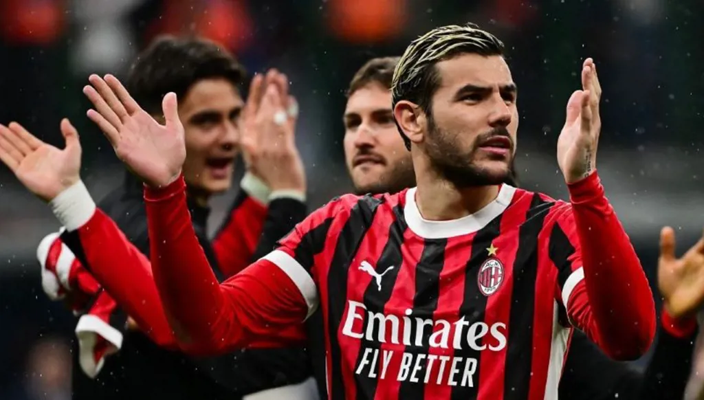 ريال مدريد يفكر في استعادة لاعبه السابق من ميلان