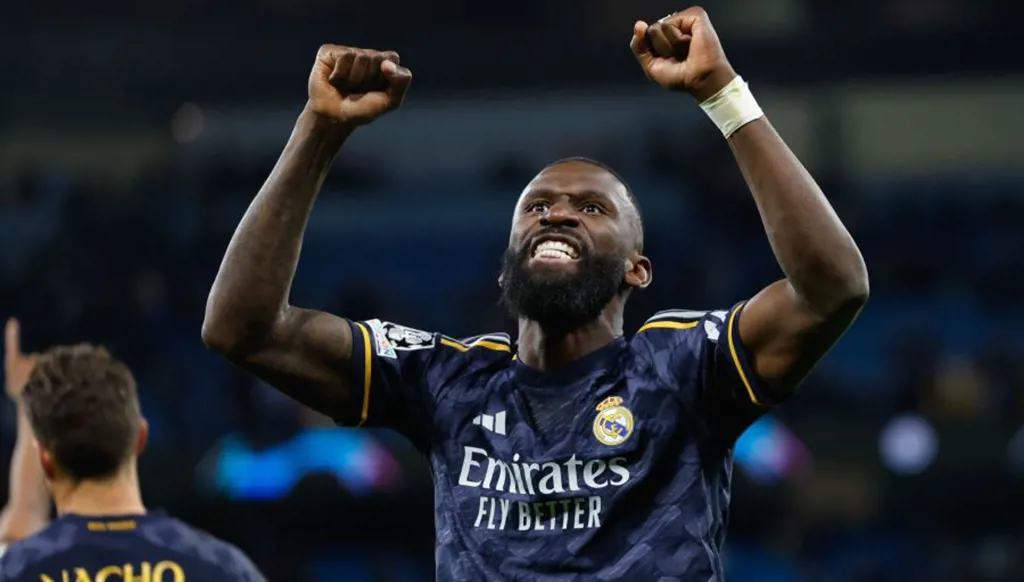 ريال مدريد يعلن خضوع روديغر لعملية في الركبة اليسرى