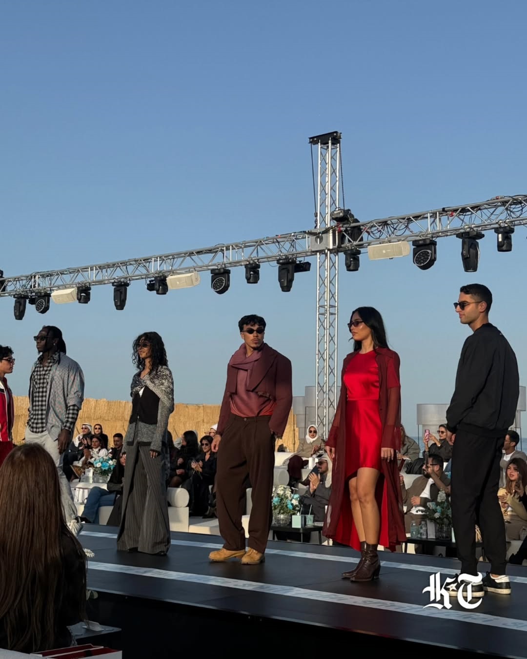 أول عرض أزياء للنظارات الشمسية في الخليج بالكويت (Kuwaiti Times)