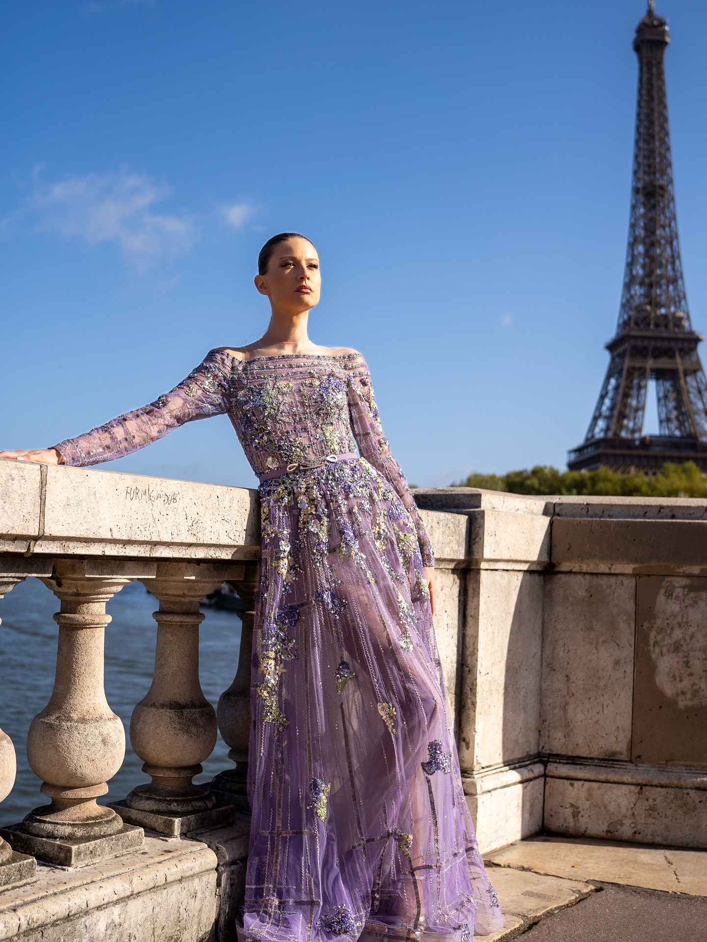 من مجموعة الأزياء الجاهزة للمصمّم زياد نكد لربيع وصيف 2026 (إنستغرام)