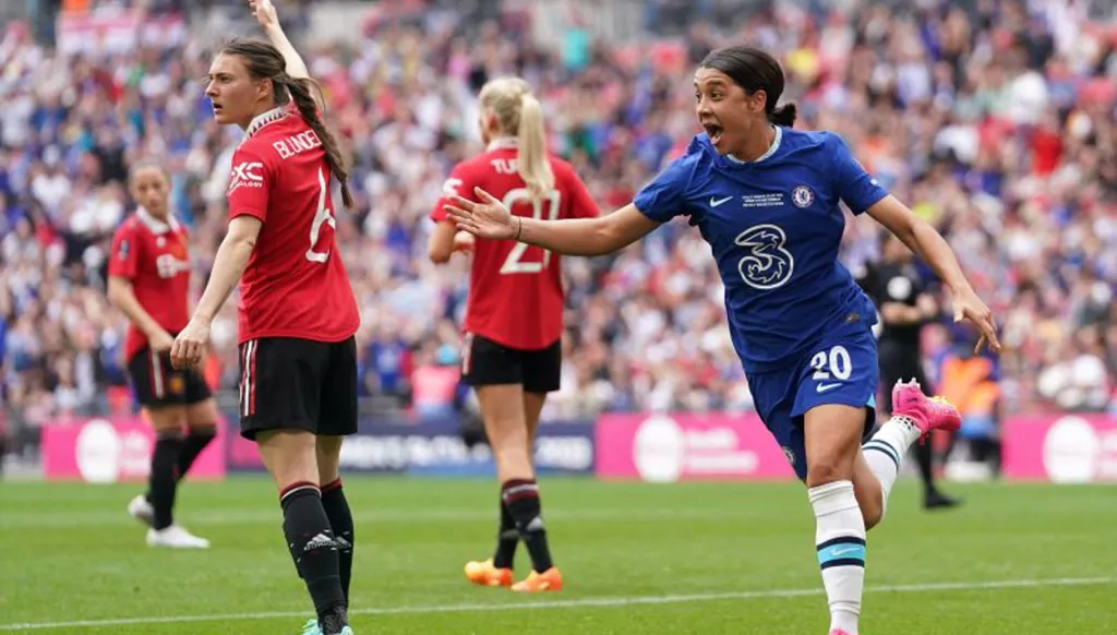 تبرئة الأسترالية سام كير من تهمة العنصرية ضد ضابط شرطة