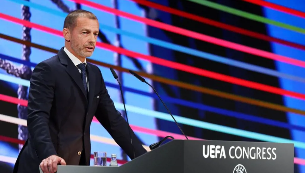 الأسوأ على الإطلاق... رئيس الاتحاد الأوروبي ينتقد ملاعب إيطاليا