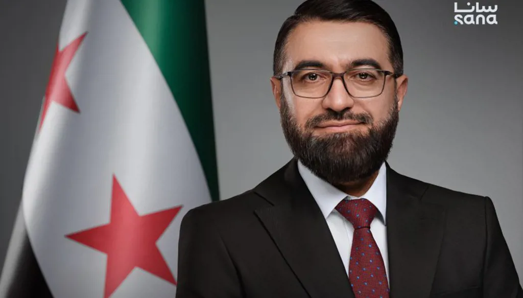 وزير العدل السوري ينفي كلاماً منسوباً إليه: لم أتحدث إلى هذه المنصة