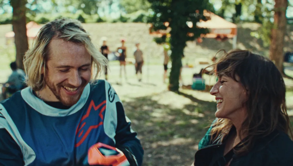 كانّ 78 - "الرحيل يوماً": فيلم مُغنَّى بنكهة الماضي