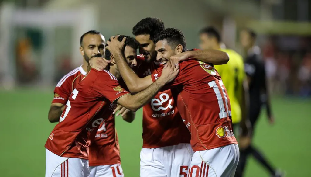 الأهلي يتصدر الدوري المصري للمرة الأولى من بوابة الاتحاد السكندري