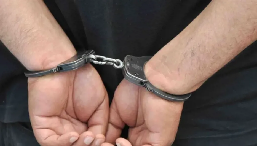 لبنان يوقف الضابط السوري عادل عيسى المطلوب للقضاء في بلاده