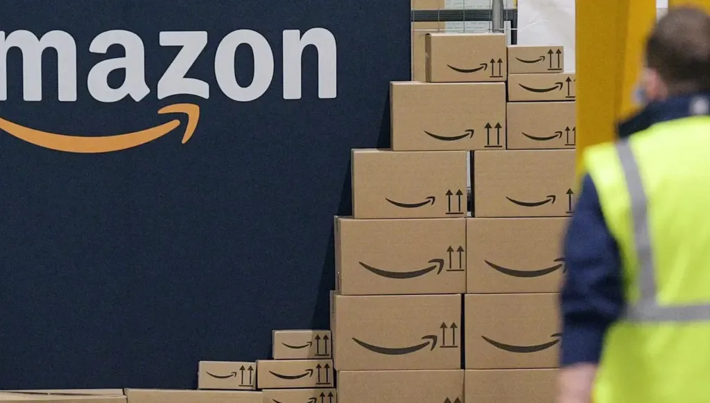 موجة تسريحات جديدة من "أمازون" تطال 14 ألف موظف