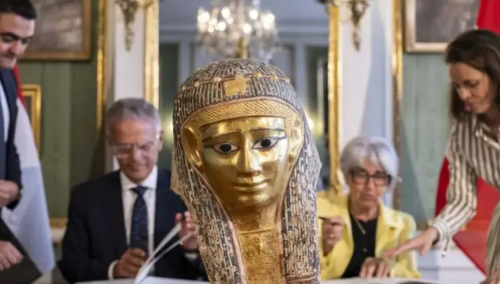 استرداد الآثار العربية: من يملك الماضي ومن يدفع كلفة عودته؟