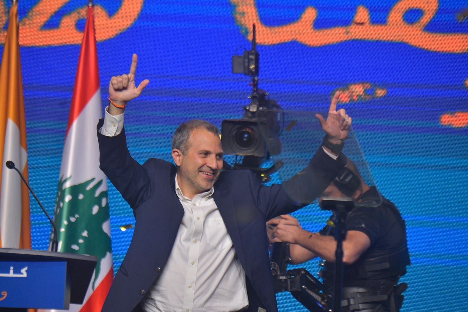 باسيل استعجل حكومة تحدد موقفاً من الحاكم ووزير المال: نتوقع أن نصبح 23 مع الطعون ومن يغادر التيار يصبح مشرشحاً