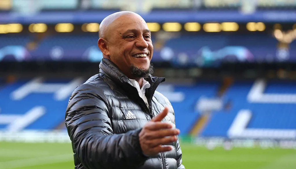 صدمة لعشاق كرة القدم... روبرتو كارلوس يخضع لجراحة طارئة