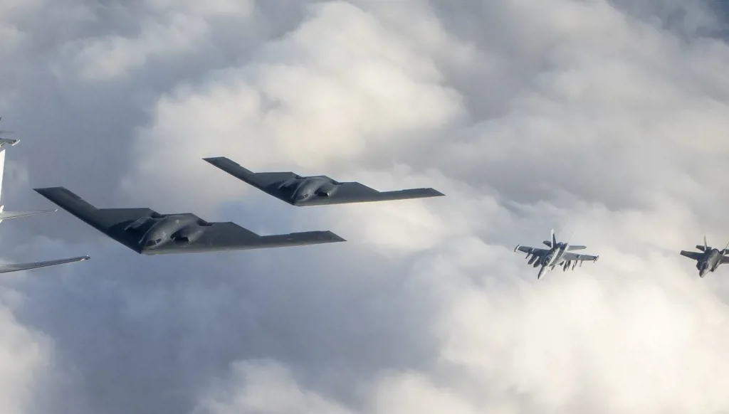 بعد العُديد ووقف إطلاق النار... ما هي استراتيجية إيران وإسرائيل وأين تقف واشنطن؟