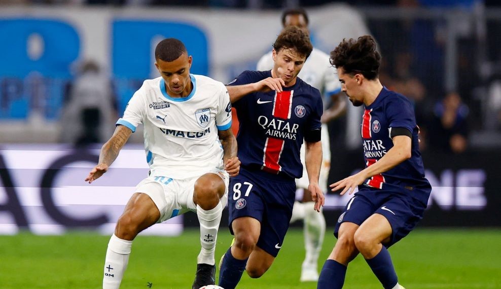 من مباراة سابقة بين باريس سان جيرمان ومرسيليا.