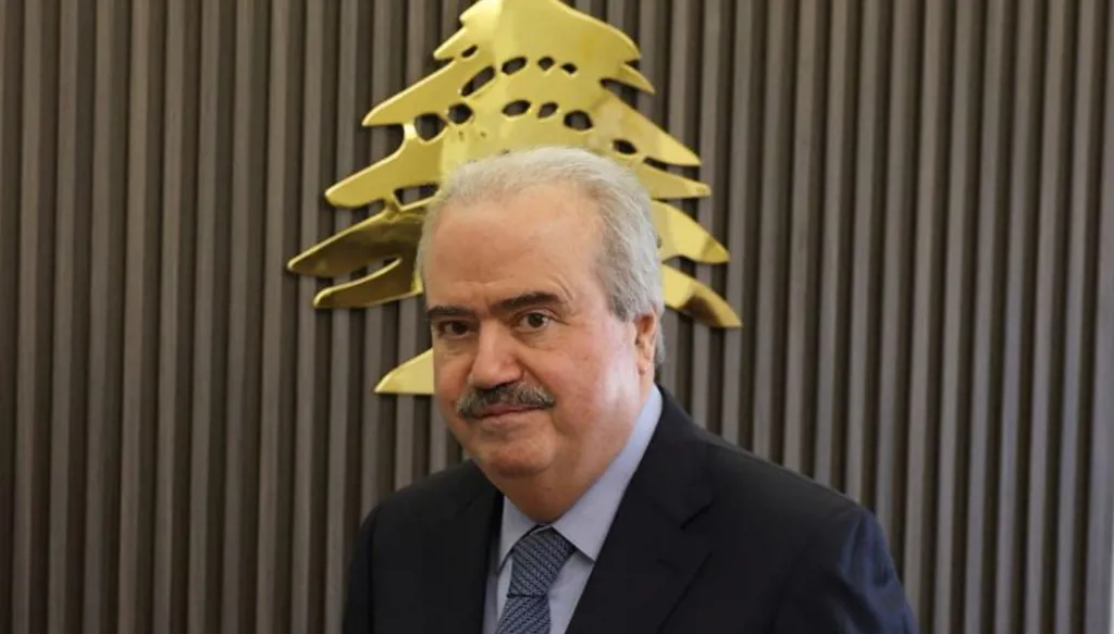 قرار جريء لوزير المال
