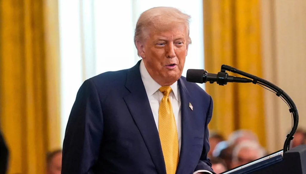 خلال عام واحد... ترامب يعد بجذب 21 تريليون دولار للاقتصاد الأميركي