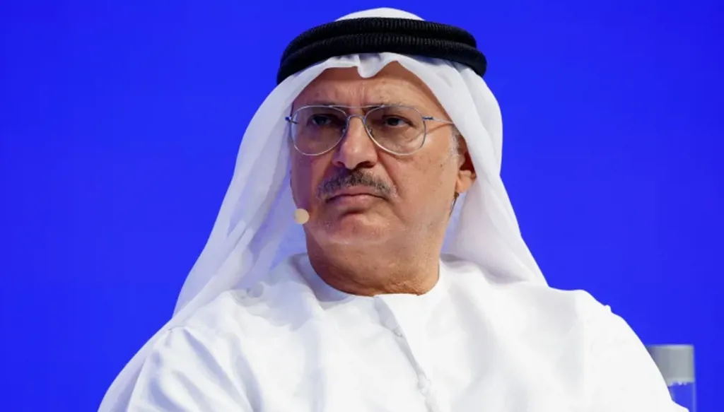  المستشار الدبلوماسي لرئيس دولة الإمارات أنور قرقاش.