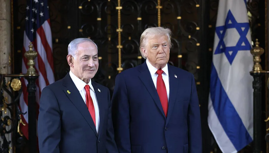 إسرائيل تُهمَّش في المفاوضات مع إيران... هل تراجع دورها كشريك استراتيجي لواشنطن؟