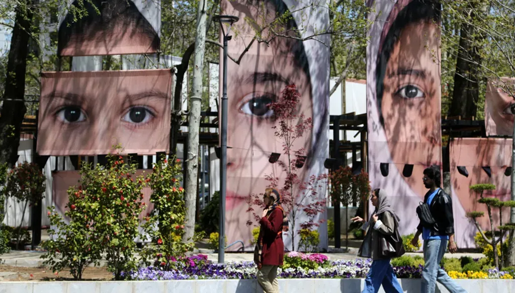 À l’intérieur de l’Iran..Entre le récit du siège et l’angoisse de la rue